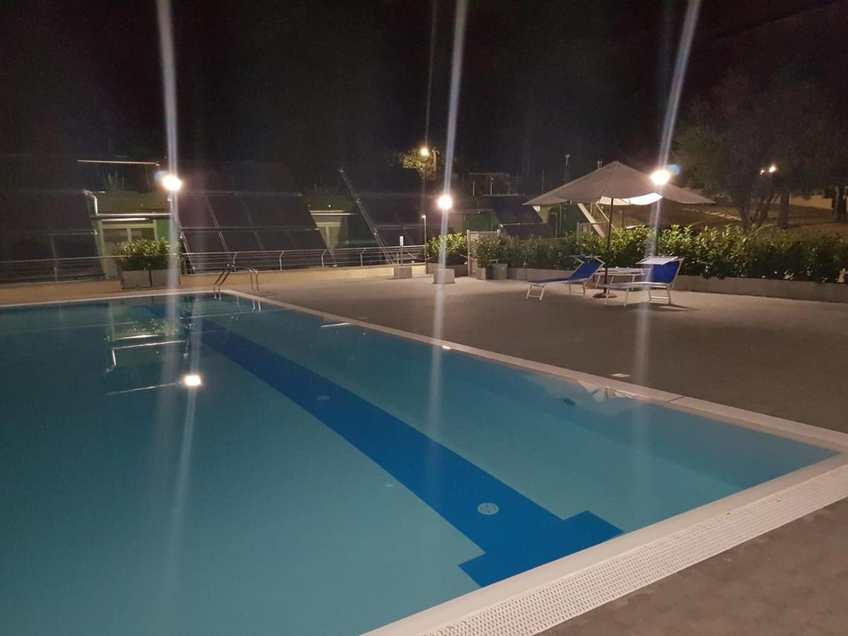 Casa Per Ferie San Juan De Avila ローマ エクステリア 写真